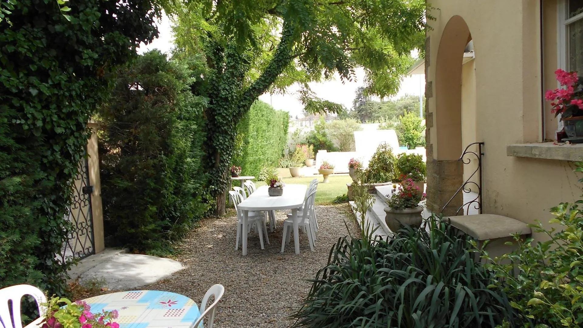 Les Tilleuls B&B Orange  France